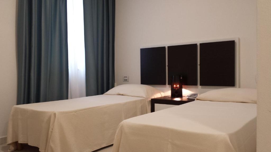 Buddi Hotel Platamona Zimmer foto